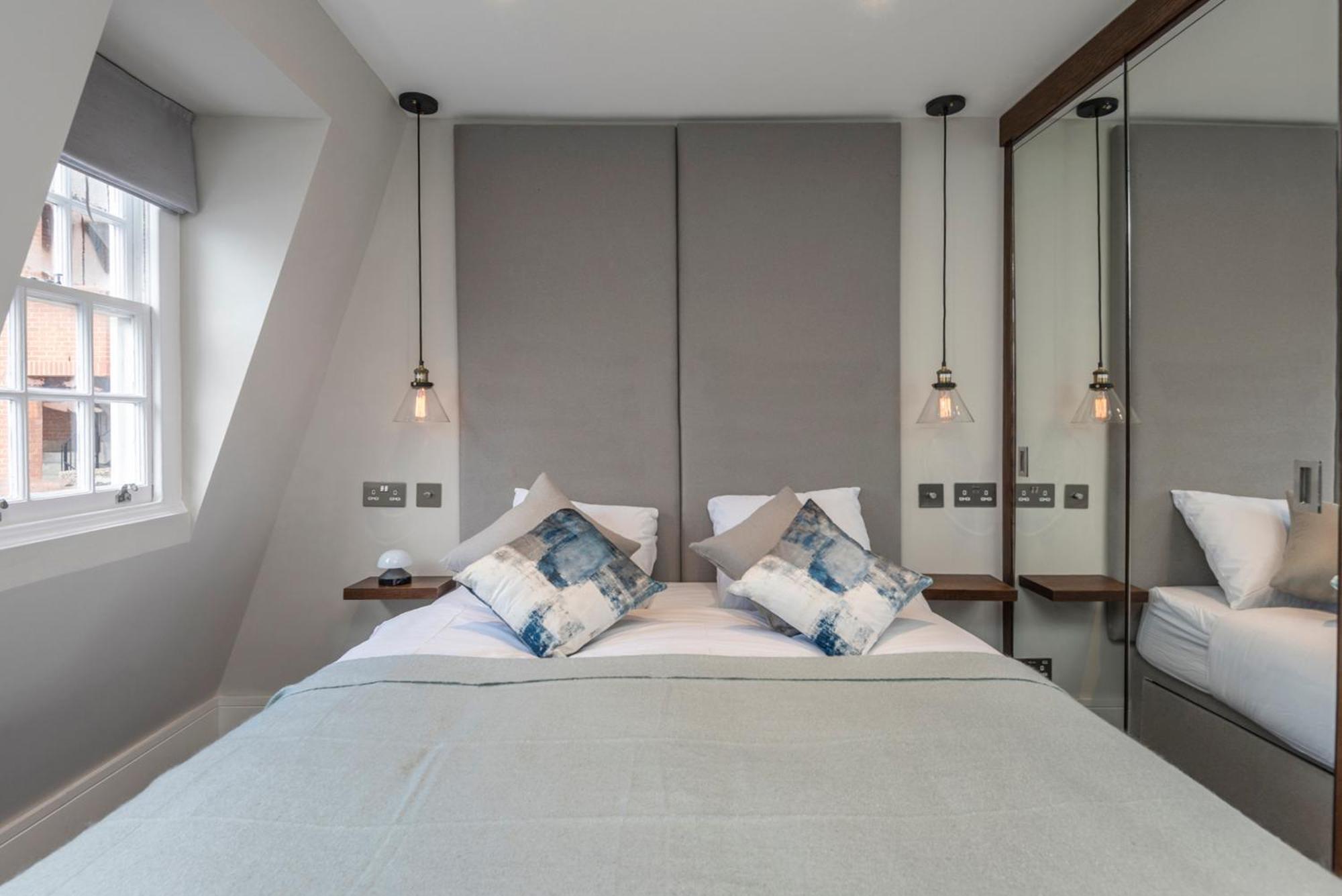 Luxury Georgian House In Marylebone: Modern 1-Bed Retreat Lägenhet London Exteriör bild